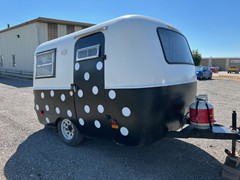 Custom Trailer 4